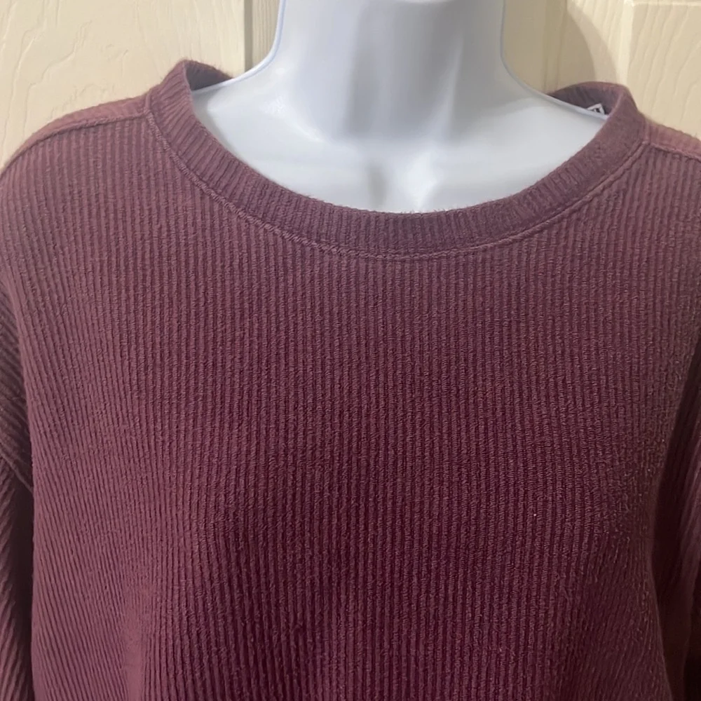 VS PINK Ribbed Sweatshirt - Picture 3 of 9